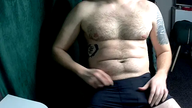 Snapshot of theh0tdick chatting on December 21, 2025, 5:25 pm theh0tdick online show from December 21, 2025, 5:25 pm