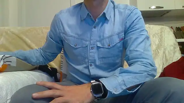 Eroshotlicker online show from January 14, 2026, 9:51 pm