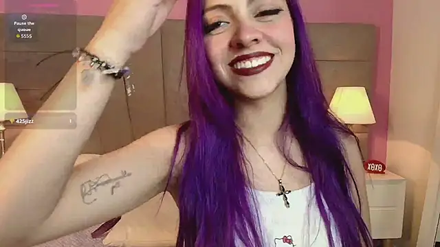 Emilyroth online show from April 11, 2026, 9:40 pm