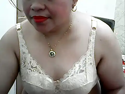 Snapshot of cutechubby chatting on February 19, 2026, 11:34 pm cutechubby online show from February 19, 2026, 11:34 pm