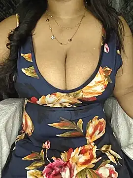 Curvy Pooja online show from June 29, 2026, 5:56 pm