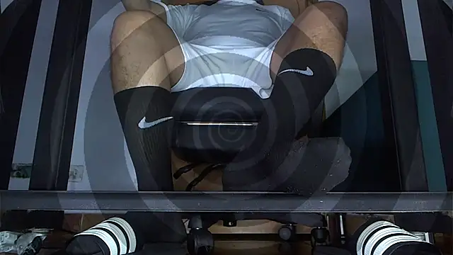 Snapshot of Alphacashmaster777 chatting on December 21, 2025, 12:24 am Alphacashmaster777 online show from December 21, 2025, 12:24 am