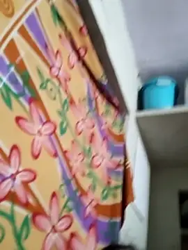 Riya baby02 online show from November 27, 2025, 1:28 am