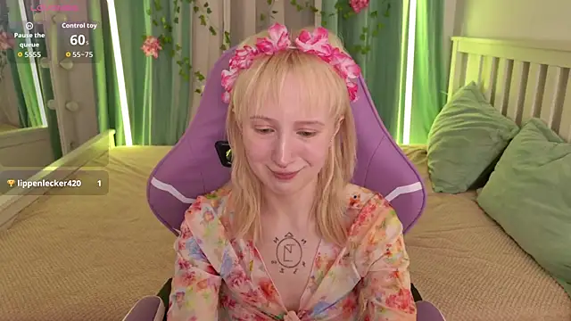 Snapshot of _Babyface_ chatting on July 17, 2026, 1:08 pm Babyface online show from July 17, 2026, 1:08 pm