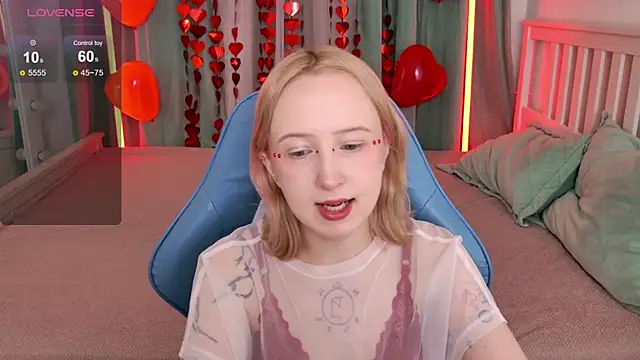 Snapshot of _Babyface_ chatting on February 14, 2026, 12:27 pm Babyface online show from February 14, 2026, 12:27 pm