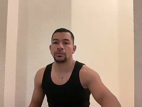 esleider12 online show from December 16, 2025, 8:07 am