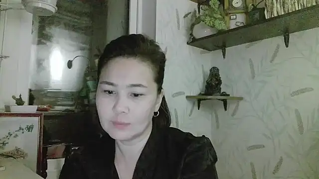 Snapshot of Nettie_Allie chatting on February 22, 2026, 7:48 pm Nettie Allie online show from February 22, 2026, 7:48 pm
