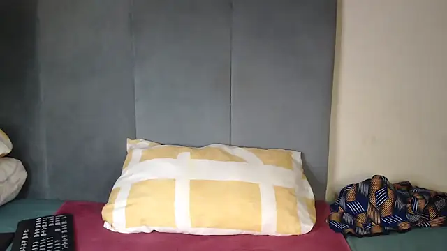 Chocolatebae86 online show from January 14, 2026, 6:33 pm