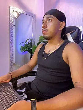 Brand Collins online show from April 17, 2026, 12:41 pm