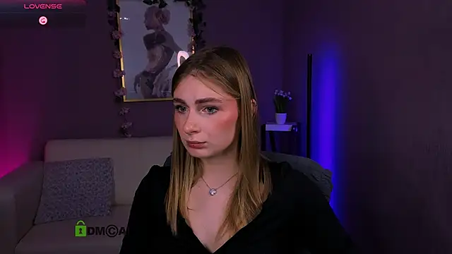 mary meow hot online show from January 7, 2026, 8:14 pm