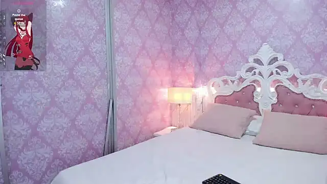 sarah sluty online show from April 9, 2026, 2:24 am