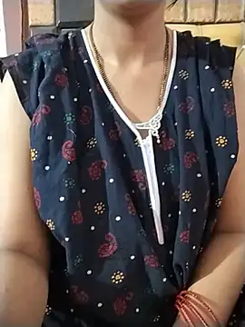 RASHMI SHARMA9 online show from May 16, 2026, 10:20 pm