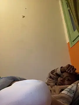    Hannah    online show from December 18, 2025, 11:58 am