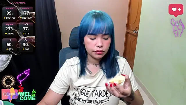 Luna Artxx online show from November 28, 2025, 1:22 pm