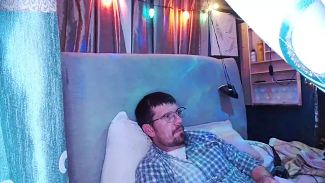 Roadie0187 online show from December 21, 2025, 7:21 am