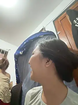 Diannellove online show from February 1, 2026, 11:58 pm