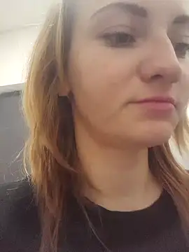 Cassianamc online show from December 4, 2025, 9:14 pm