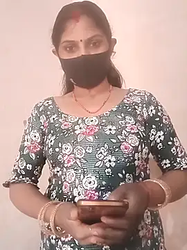 Pooja bhabhi00 online show from December 1, 2025, 7:20 am