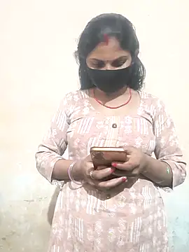 Pooja bhabhi00 online show from December 18, 2025, 3:27 pm