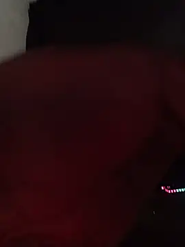 theyllorwillian online show from May 15, 2026, 11:36 pm