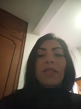 Snapshot of leidhy chatting on November 27, 2025, 8:42 pm leidhy online show from November 27, 2025, 8:42 pm