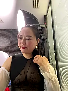 TL-46 online show from November 28, 2025, 7:52 am