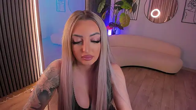 Snapshot of obscenexxx chatting on November 27, 2025, 5:52 am obscenexxx online show from November 27, 2025, 5:52 am