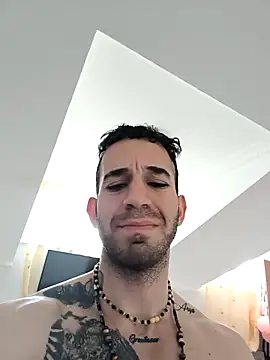 hazarcannn online show from February 15, 2026, 1:32 pm