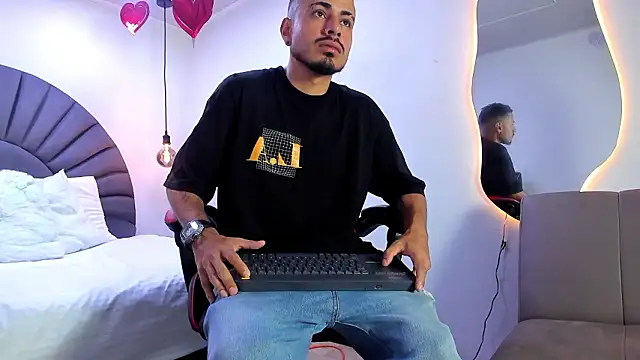 MatthewCullen online show from March 27, 2026, 12:41 am