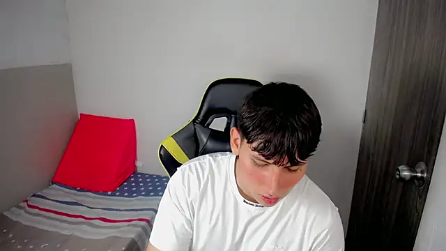 d moneyy  online show from February 23, 2026, 3:41 am