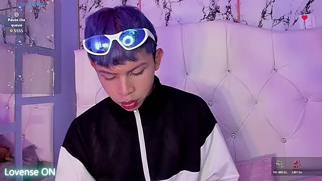 Prince Apolo online show from December 5, 2025, 8:50 pm