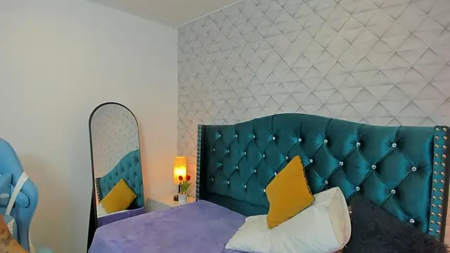 Valery jame online show from March 27, 2026, 7:04 pm