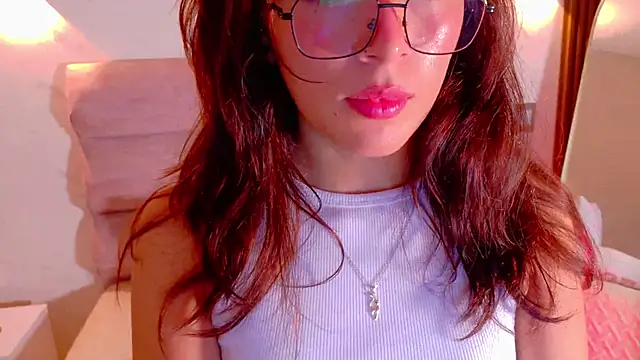 Mia Cullen online show from December 20, 2025, 11:57 am