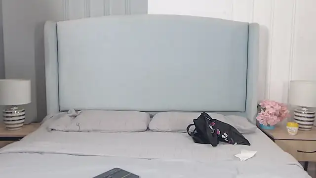 Chelseadow online show from December 5, 2025, 9:23 pm