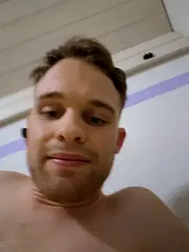 Patrick862001 online show from November 27, 2025, 7:58 pm