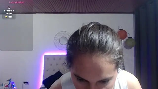 Snapshot of sharon_and_sharit chatting on November 30, 2025, 3:07 am sharon and sharit online show from November 30, 2025, 3:07 am