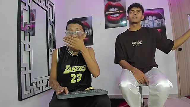 COUPLES BOYS online show from December 2, 2025, 7:21 am