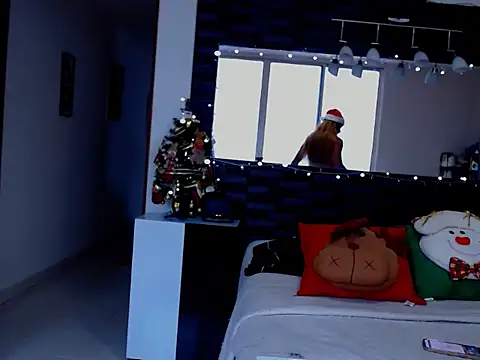 sexymusclegoddess online show from December 16, 2025, 1:37 pm