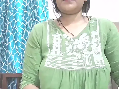 Muskan4156 online show from May 26, 2026, 7:50 am