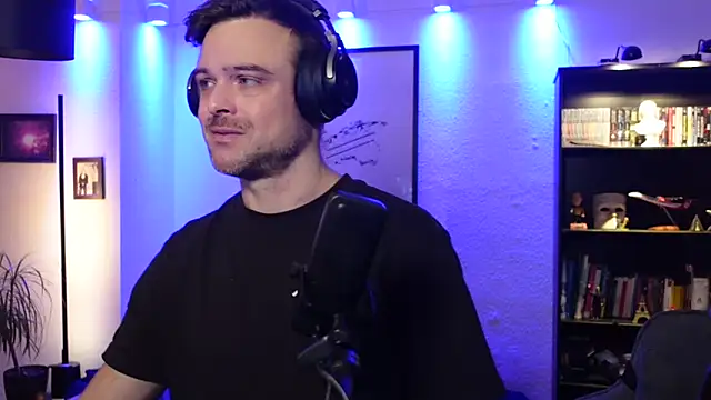 champ885 online show from November 27, 2025, 5:08 am