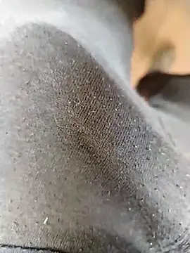 Yordivil1 online show from November 29, 2025, 7:25 pm