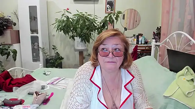 rekelme online show from October 8, 2025, 6:52 pm