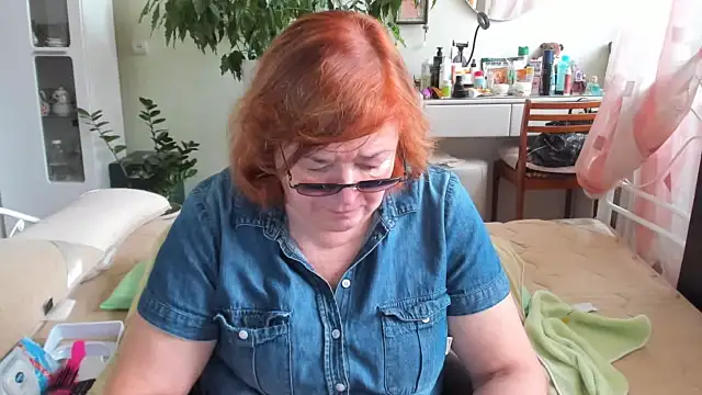 rekelme online show from October 13, 2025, 8:05 am