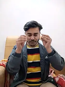 Snapshot of samnick4321 chatting on December 18, 2025, 5:39 pm samnick4321 online show from December 18, 2025, 5:39 pm