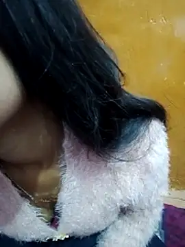 Zoyaa-Zubair online show from March 8, 2026, 6:44 pm