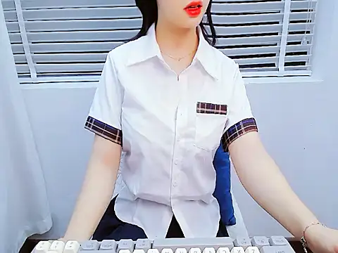 Cami99x online show from November 29, 2025, 12:38 pm