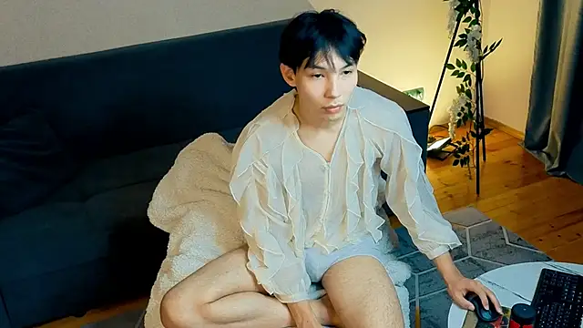 swiftpocket1 online show from November 30, 2025, 1:34 pm