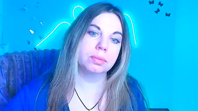 Snapshot of Amanda_Swannn chatting on February 28, 2026, 6:35 am Amanda Swannn online show from February 28, 2026, 6:35 am