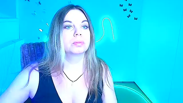 Snapshot of Amanda_Swannn chatting on February 23, 2026, 12:39 pm Amanda Swannn online show from February 23, 2026, 12:39 pm