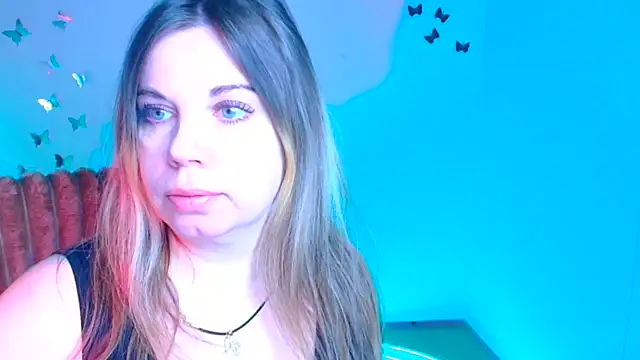 Snapshot of Amanda_Swannn chatting on February 10, 2026, 6:56 am Amanda Swannn online show from February 10, 2026, 6:56 am